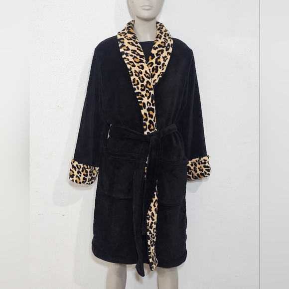 Charter Club Intimates Robe Womens Plush Belted Wrap Pockets Light Purple Size M - Picture 4 of 9